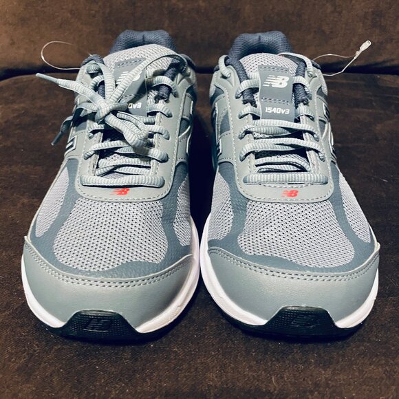 New Balance 1540v3 Women's Gunmetal Running Sneakers W1540GD3 8.5 US D Width - Picture 9 of 15